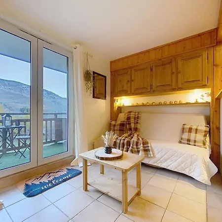 Le - Aux Pieds 4-5 Personnes 1800 Apartment