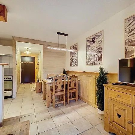 Le - Aux Pieds 4-5 Personnes 1800